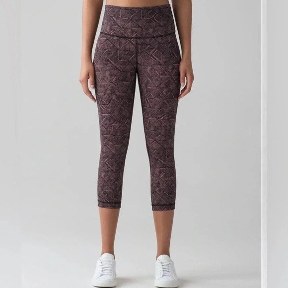 Lululemon Wunder Under Crop Hi-Rise Full-On Luxtreme 21" Pink Black Diamond - Picture 1 of 7
